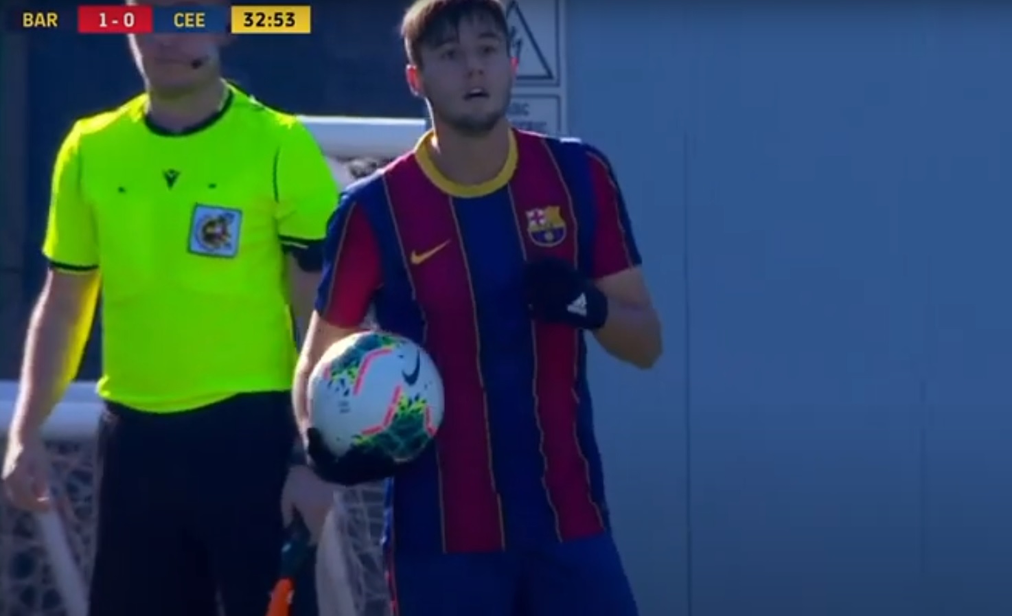 Piłkarz FC Barcelony przechodzi do Realu Madryt! Kapitan drużyny młodzieżowej przyjął ofertę "Królewskich"