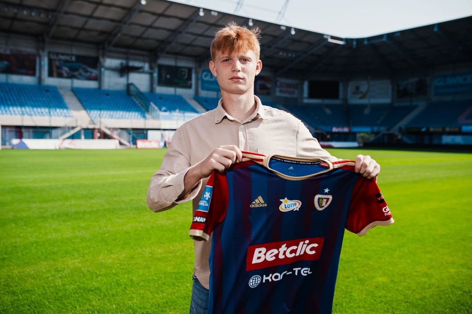 Z Ekstraklasy do drugiej ligi austriackiej. Nietypowy ruch Polaka