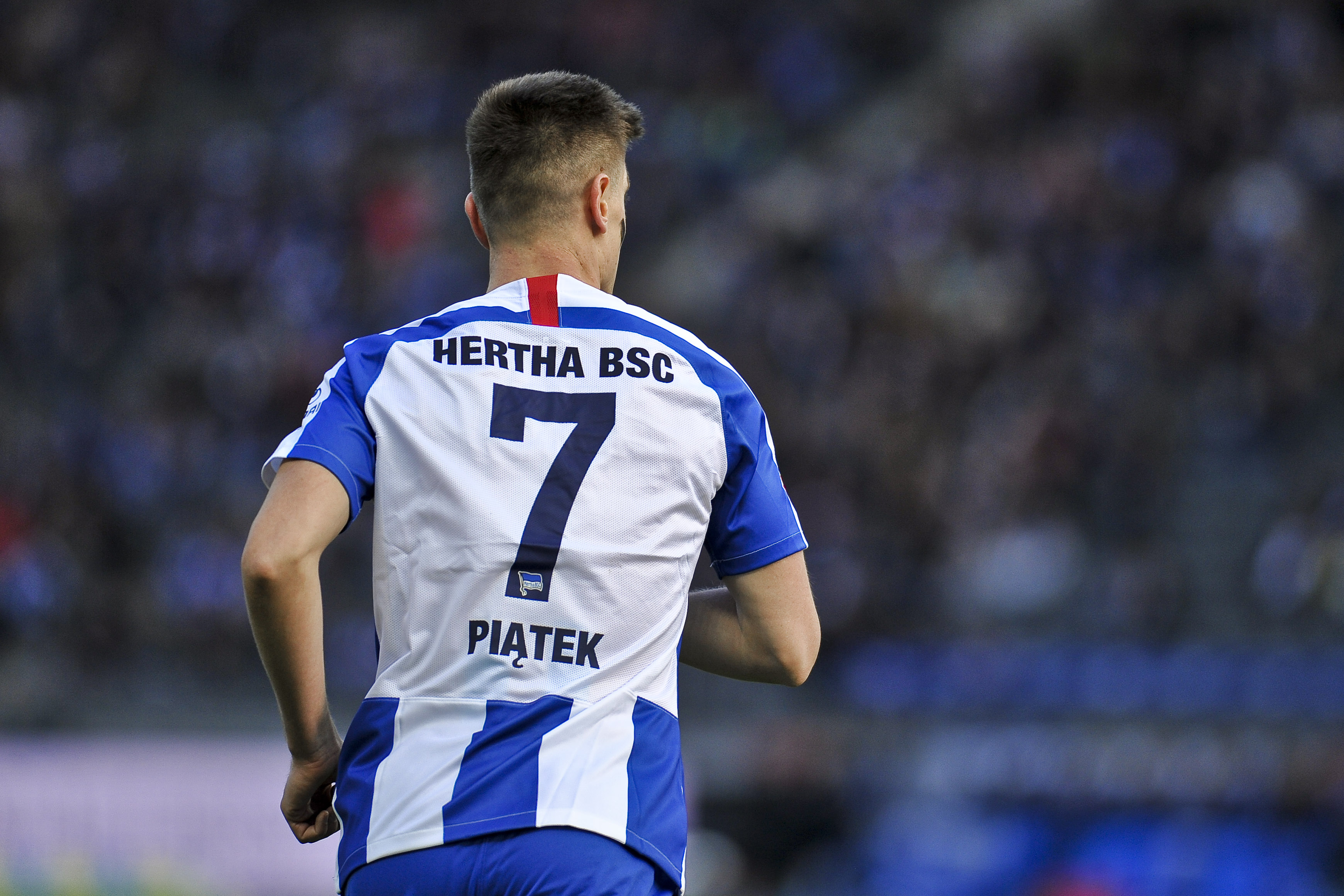 Koniec z marnowaniem pieniędzy, rodzi się nowa Hertha. Klub Krzysztofa Piątka u progu rewolucji
