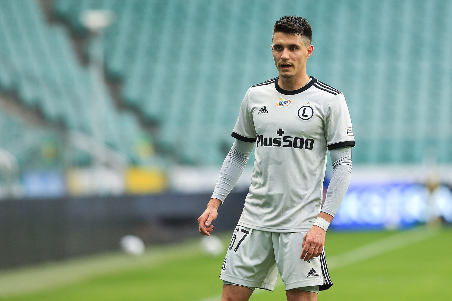 Media: Bartosz Kapustka przymierzany do Cracovii. Jacek Zieliński wypowiedział się o transferze