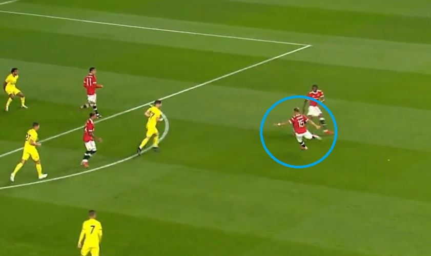 Cudowny gol piłkarza Manchesteru United! Stadiony świata. "Zbieram szczękę z podłogi" [WIDEO]