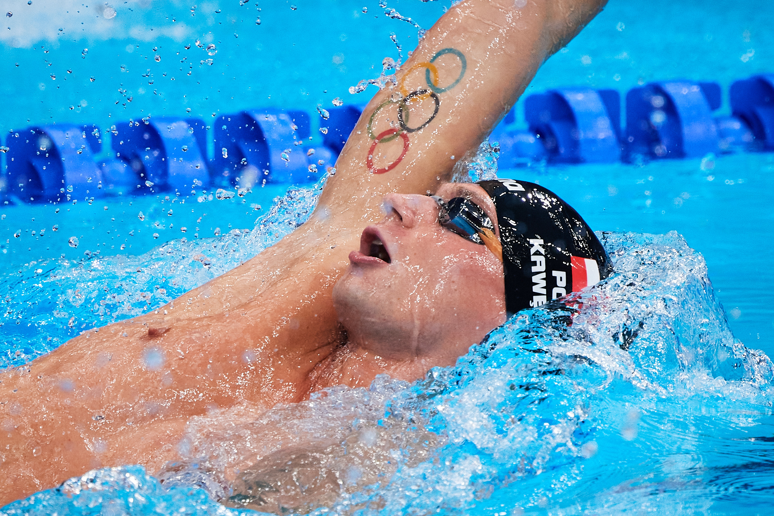 Duży sukces Radosława Kawęckiego. Polski pływak powalczy o olimpijski medal [WIDEO]