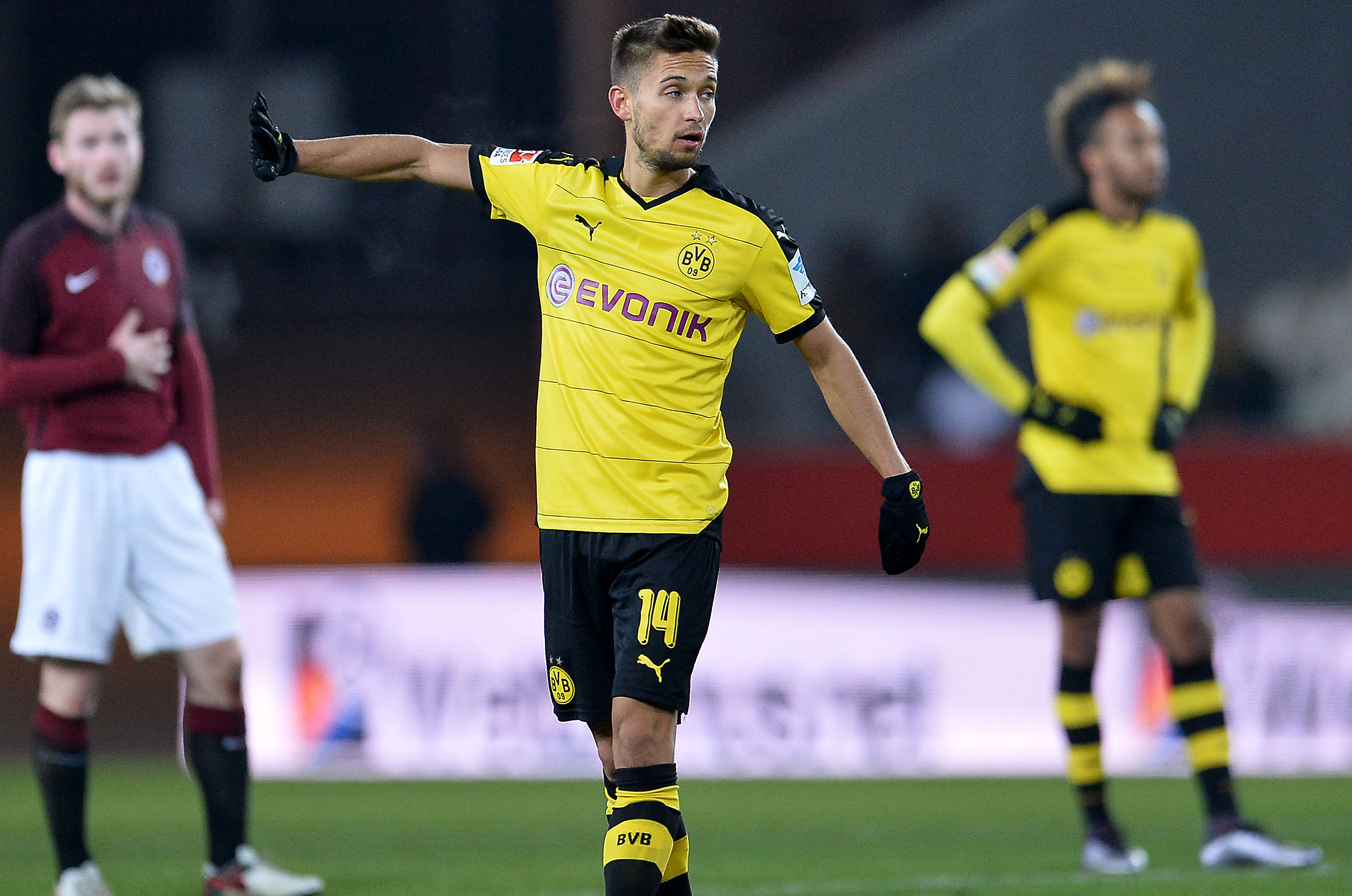 Legia Warszawa znalazła piłkarza, który zastąpi Bartosza Kapustkę. To były pomocnik Borussii Dortmund