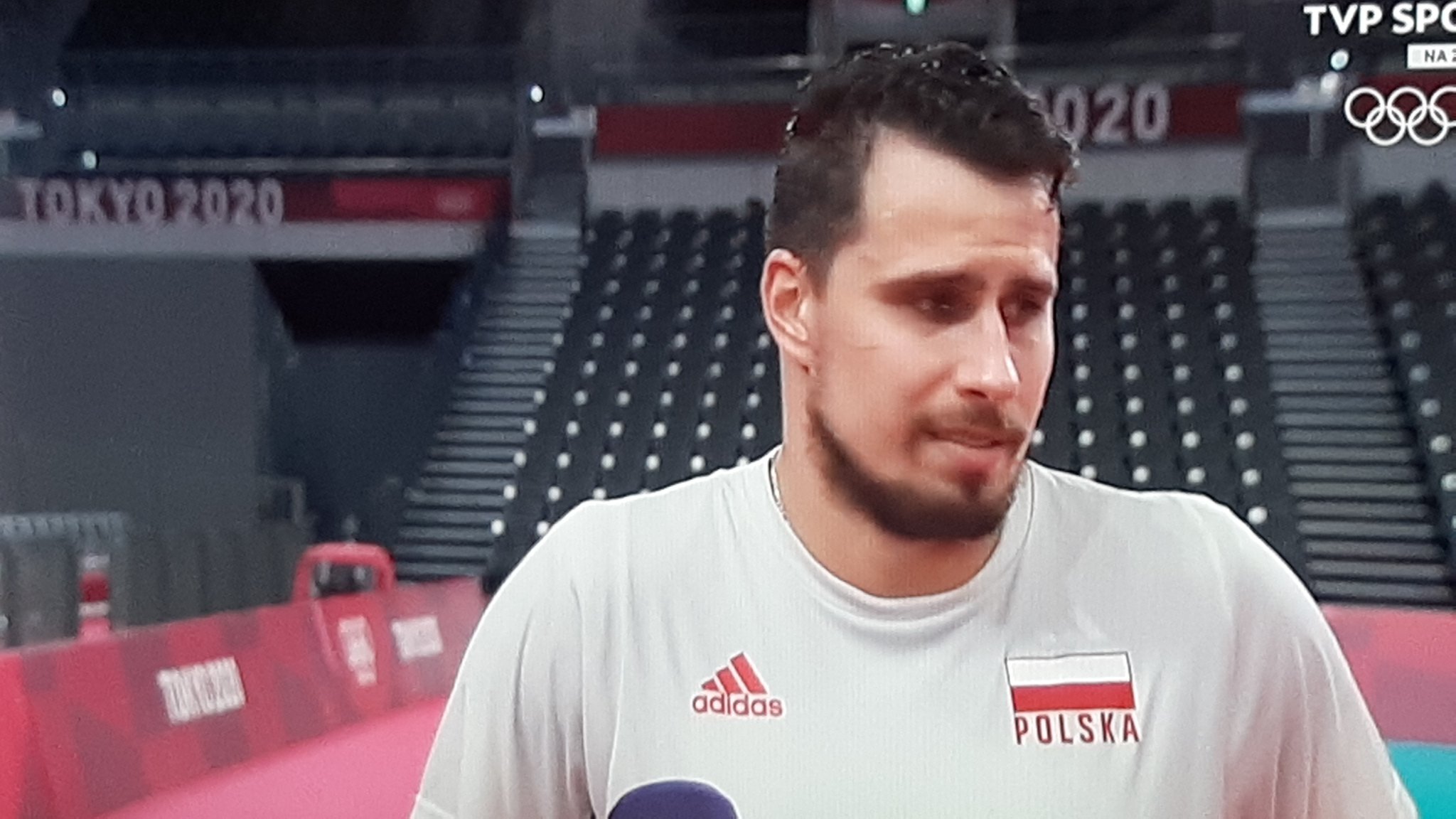 "Cholernie nam przykro. Chce się płakać". Polscy siatkarze załamani po odpadnięciu z igrzysk olimpijskich