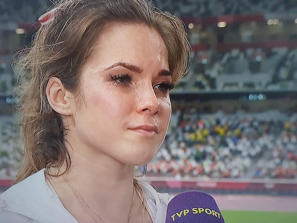 "Było ciężko, był ból, mam cholerny niedosyt". Piękne słowa Marii Andrejczyk po zdobyciu srebrnego medalu