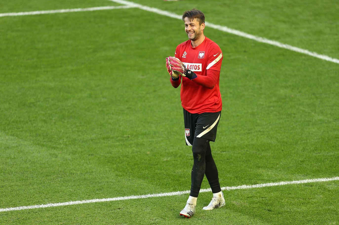 Łukasz Fabiański kończy karierę w reprezentacji! "Ten moment nie jest dla mnie łatwy"