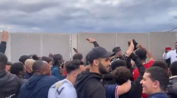 Sprzeczne informacje ws. Messiego! Paryż szaleje na jego punkcie, piłkarz wciąż jest w Barcelonie [WIDEO]