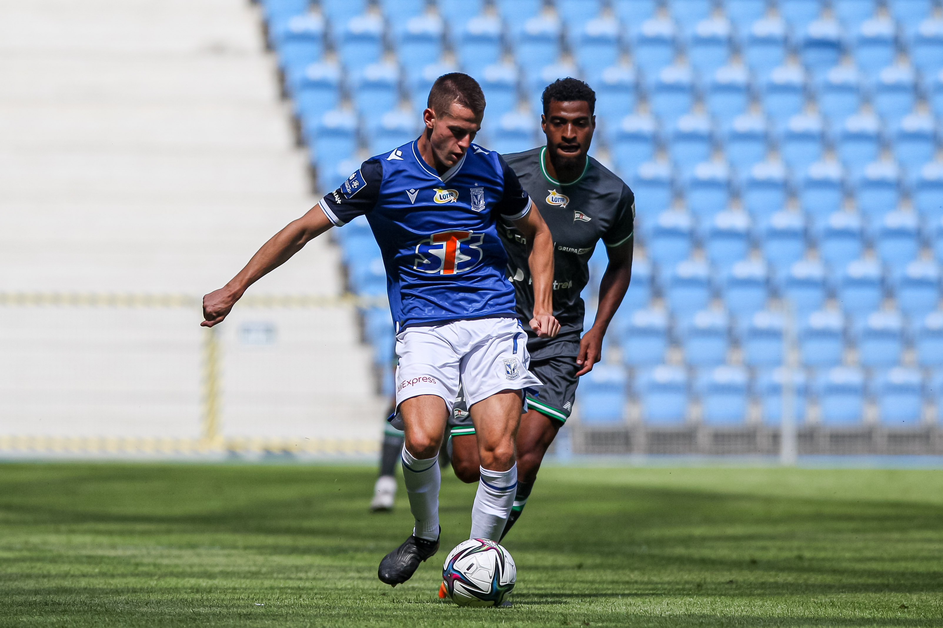 7 mln euro to za mało! Lech Poznań odrzucił ofertę od VfL Wolfsburg
