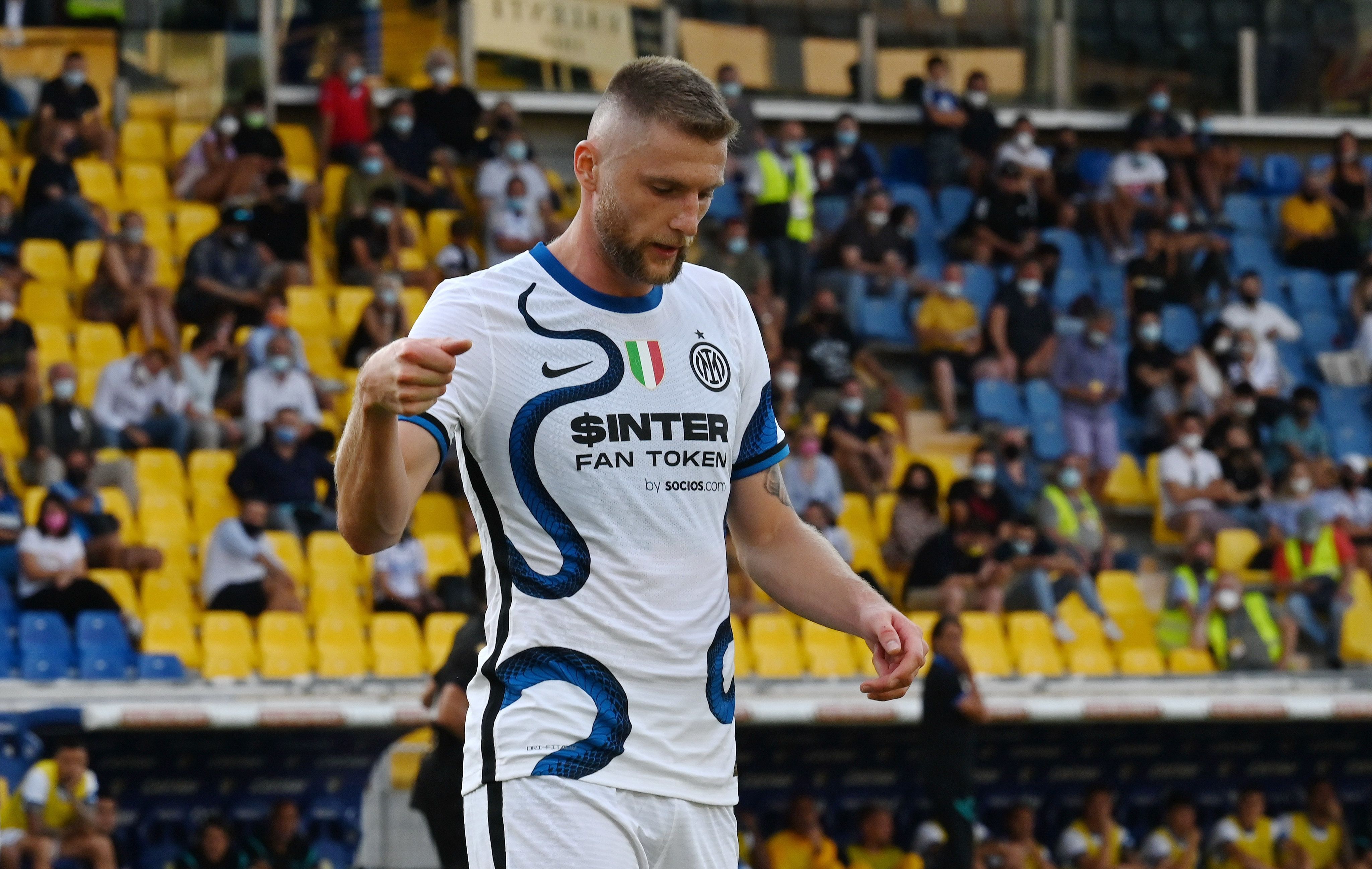 PSG robi kolejne podejście do transferu nowego lidera obrony. Paryżanie chcą cenionego piłkarza z Serie A