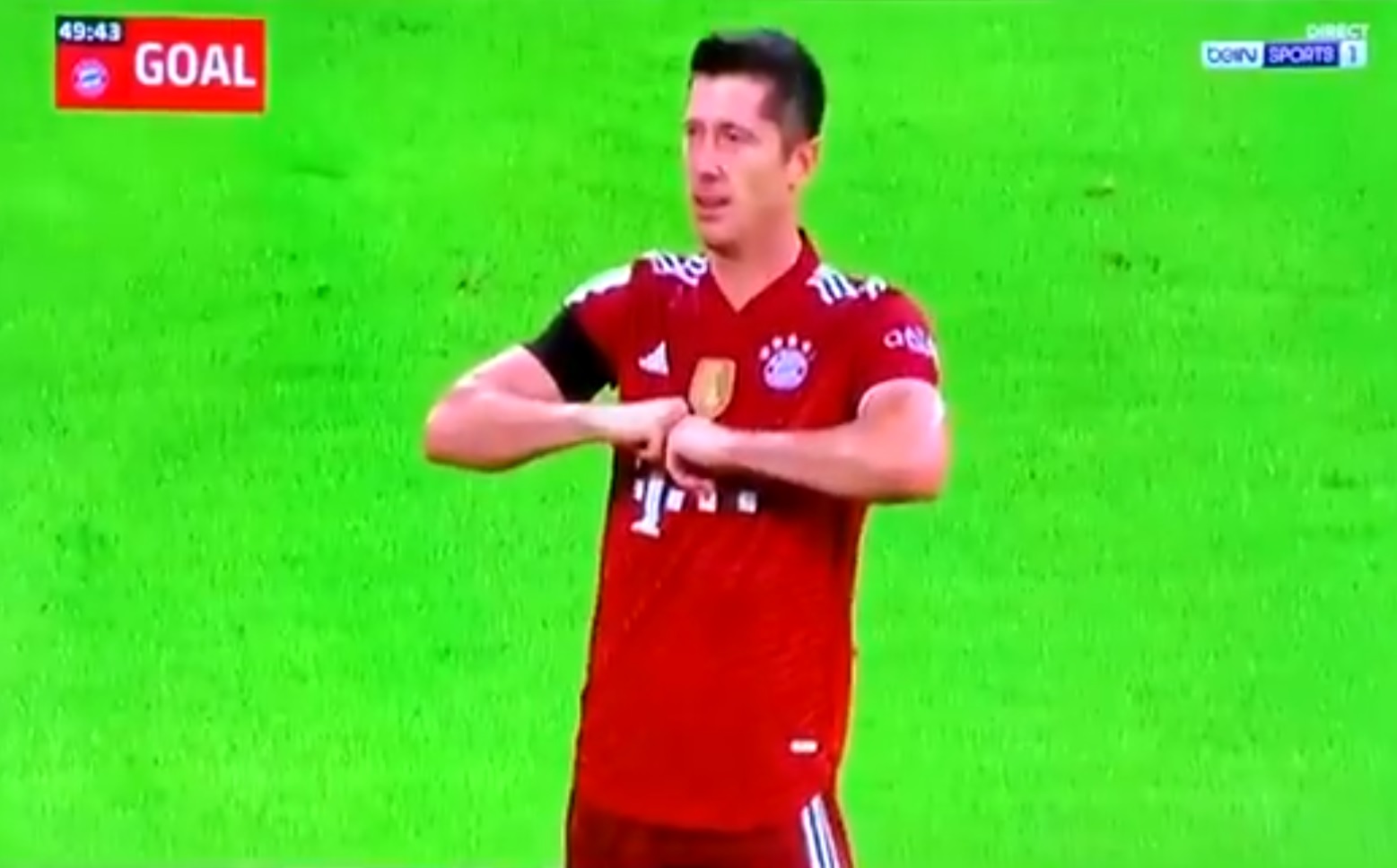 Robert Lewandowski znów trafił do siatki! Polak przełamał niemoc Bayernu w meczu z Koeln [WIDEO]