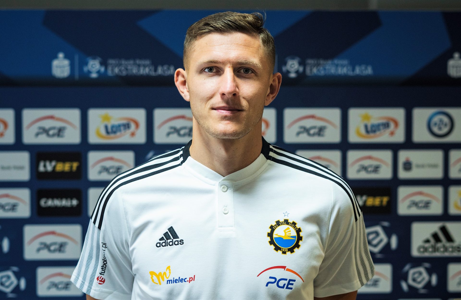 Napastnik Śląska Wrocław przenosi się do Stali Mielec. Wypożyczono go z opcją wykupu