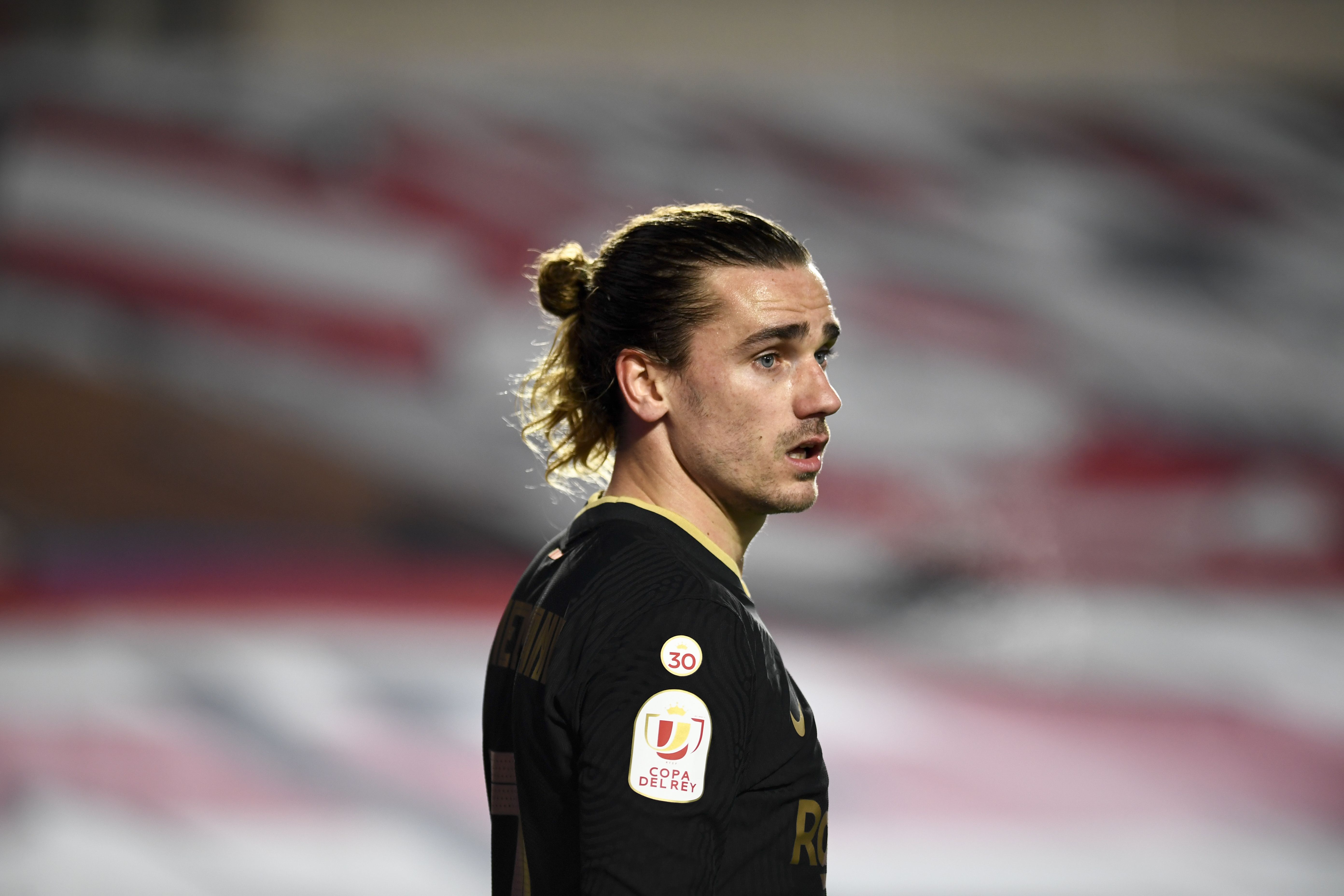 Antoine Griezmann straci wielkie pieniądze. W Atletico zrobi dużo mniej niż w FC Barcelonie