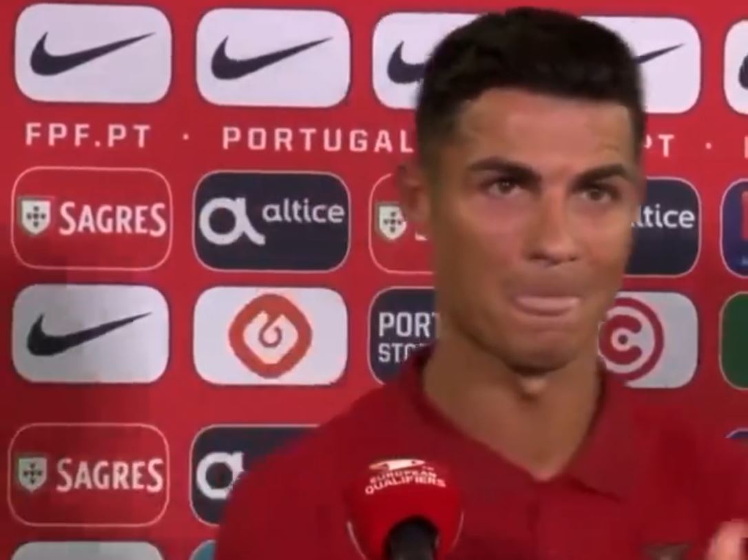 Cristiano Ronaldo skomentował historyczny wyczyn. Niespodziewanie przerwał wywiad [WIDEO]