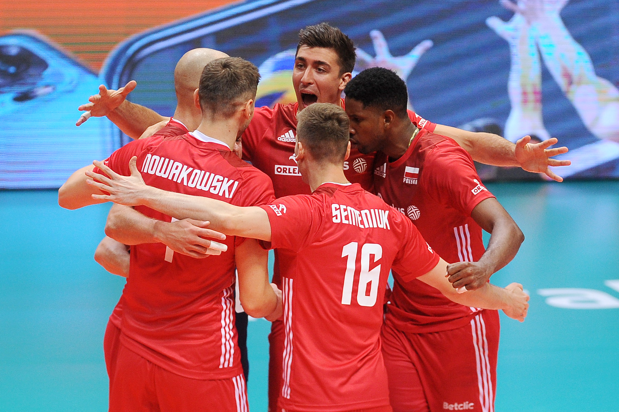 Siatkarski horror na koniec olimpijskich eliminacji! Polacy pokazali klasę w kluczowym momencie