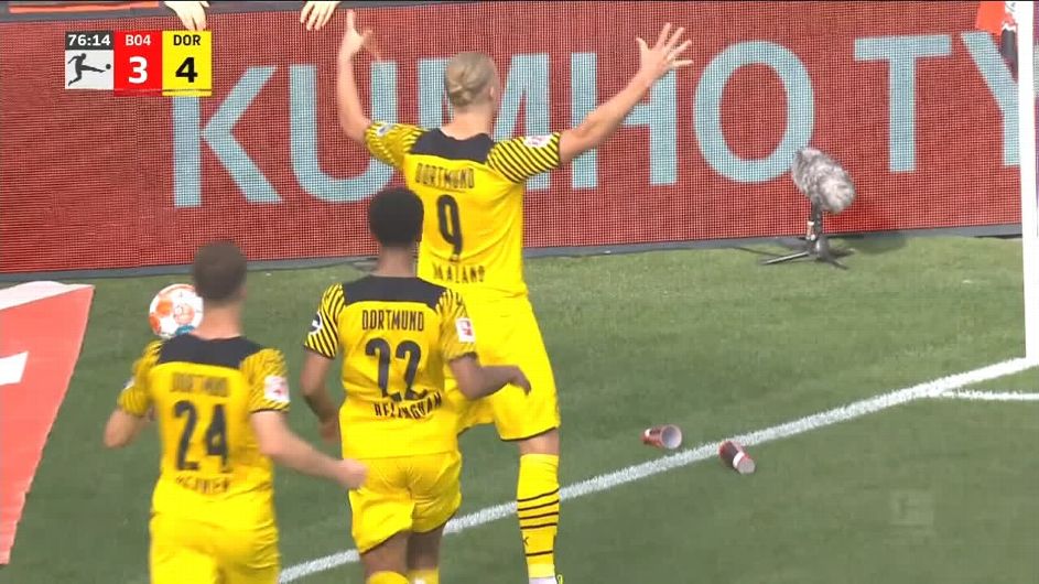 Siedem goli w Leverkusen! Borussia Dortmund trzykrotnie odrabiała straty i pokonała Bayer [WIDEO]