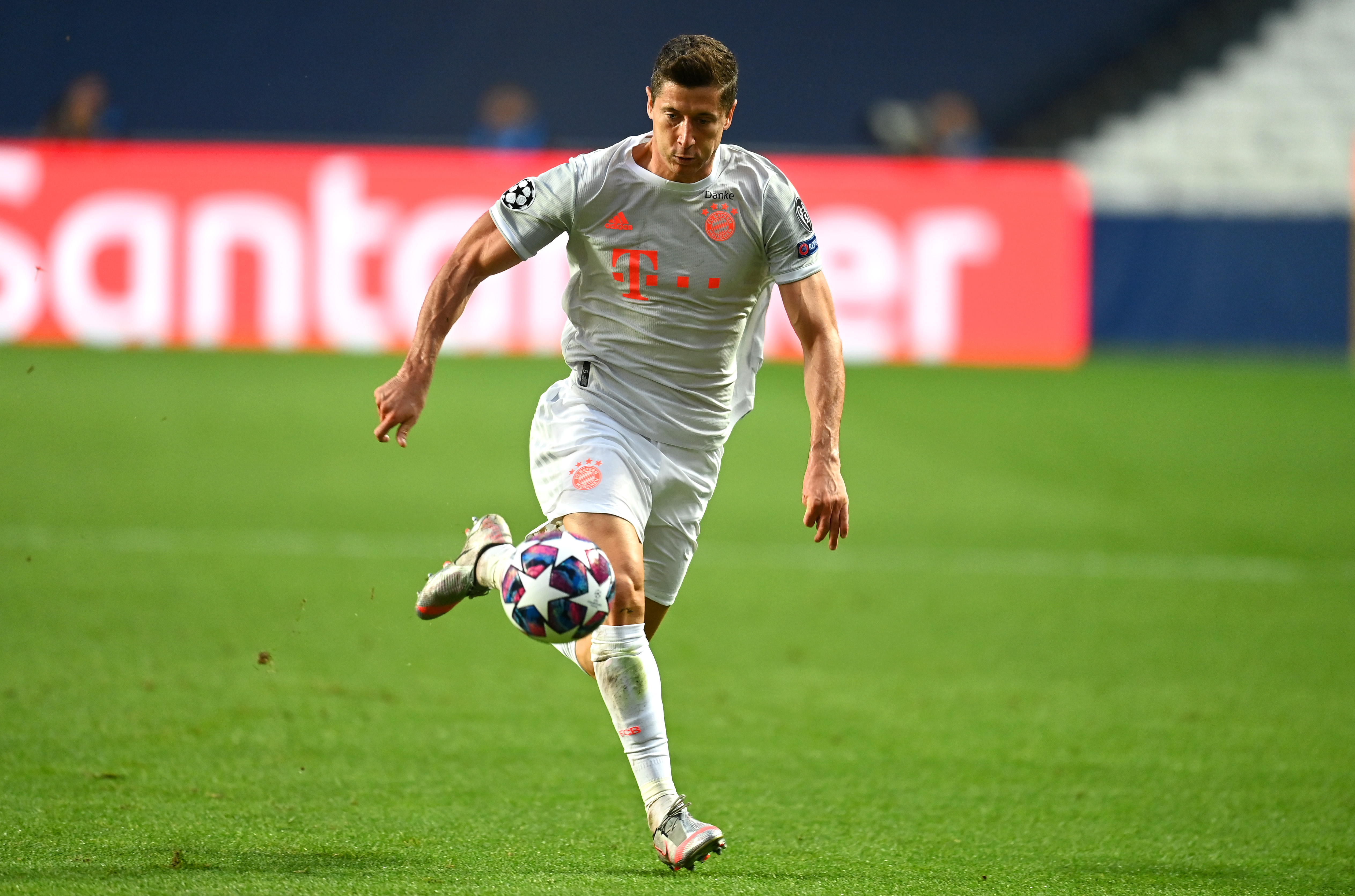 Multiliga LM. Wygrane Bayernu, Chelsea i Juventusu. Dublet Lewandowskiego na Camp Nou [RELACJA]