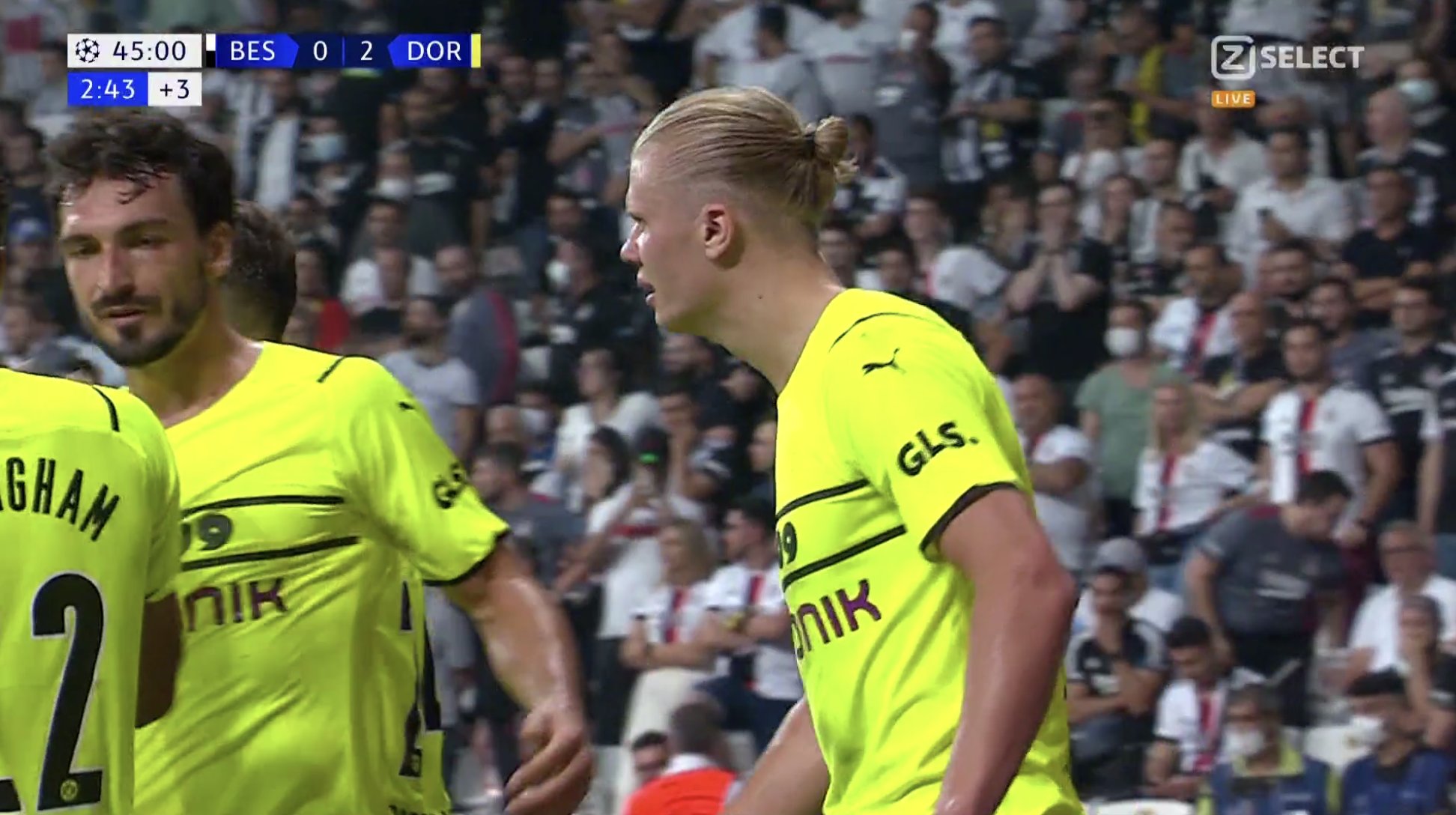 Gol Haalanda i wygrana Borussii Dortmund w Stambule. Debiutant Ligi Mistrzów sprawił wielką sensację [WIDEO]
