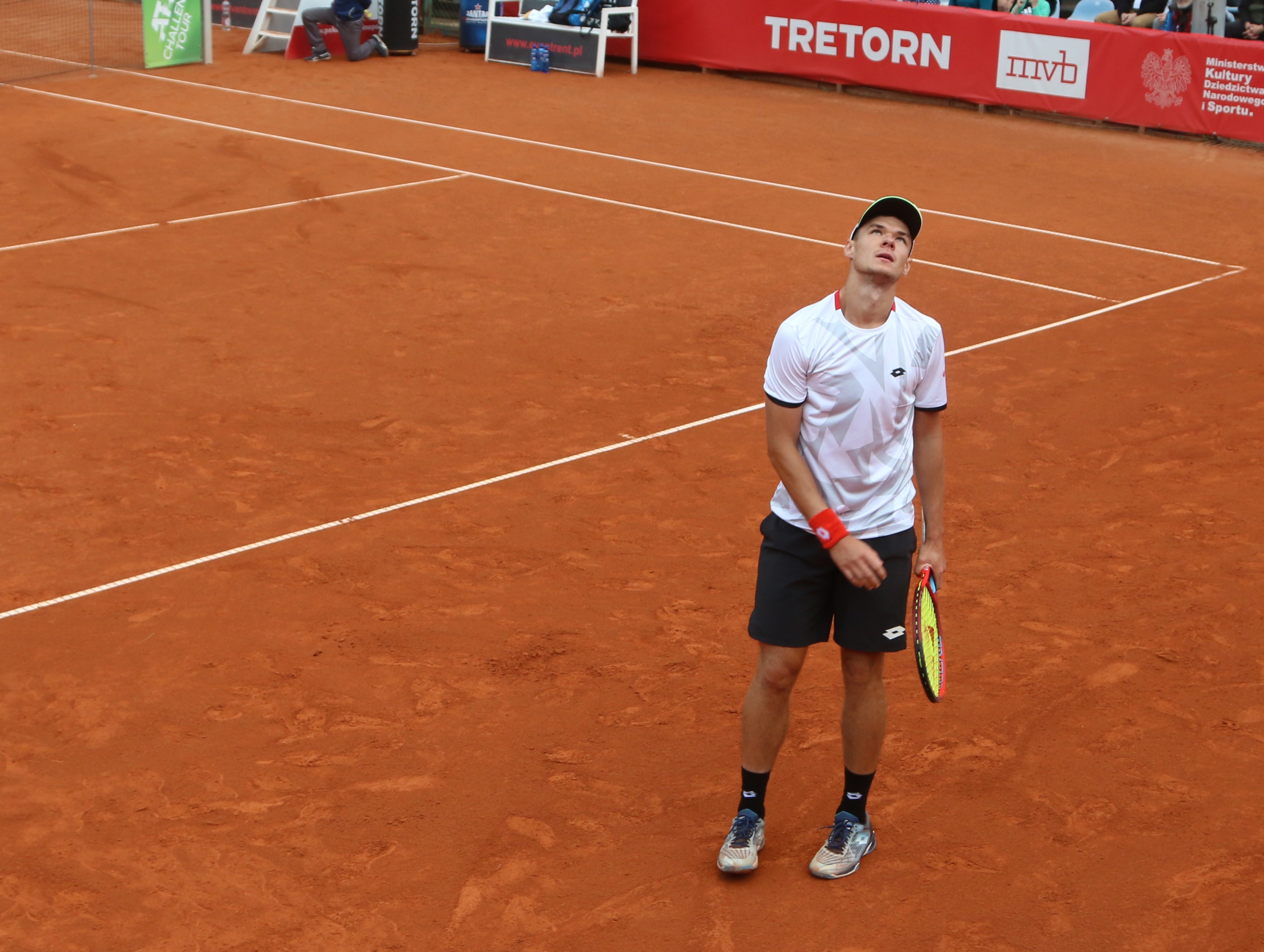 Kamil Majchrzak szybko pożegnał się z US Open. Słaby mecz Polaka i zdecydowana porażka