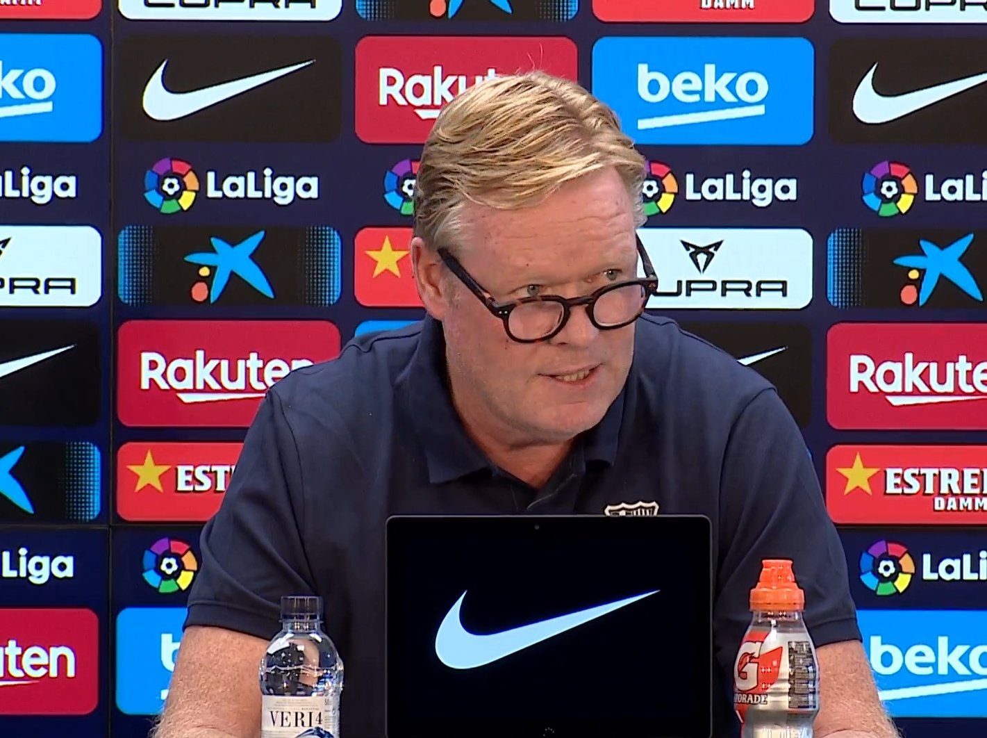 Ronald Koeman zaskoczył wszystkich. Niecodzienne zachowanie trenera FC Barcelony podczas konferencji prasowej
