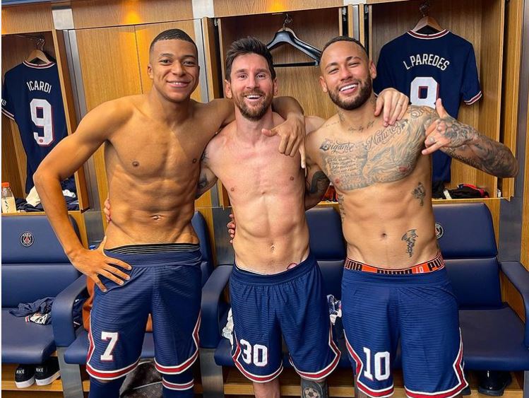 "Nie otrzymał szacunku, na jaki zasługiwał". Mbappe skomentował odejście Messiego z PSG