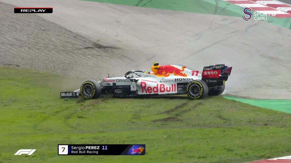 Hamilton najszybszy w kwalifikacjach, Bottas z pole position! Poważne problemy kierowców z przyczepnością