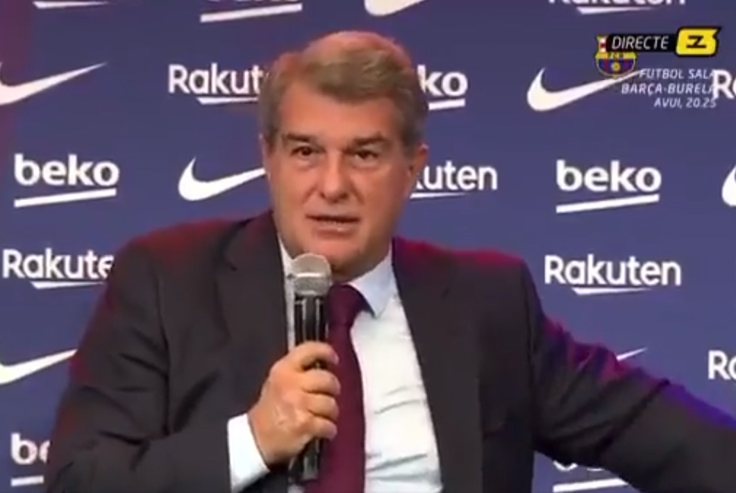 Joan Laporta ciągle myśli o Leo Messim. Zabawne przejęzyczenie po przedłużeniu kontraktu z Pedrim