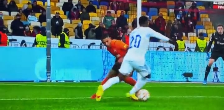 Spektakularny gol Viniciusa! Przedryblował czterech rywali, Real rozbił Szachtar [WIDEO]