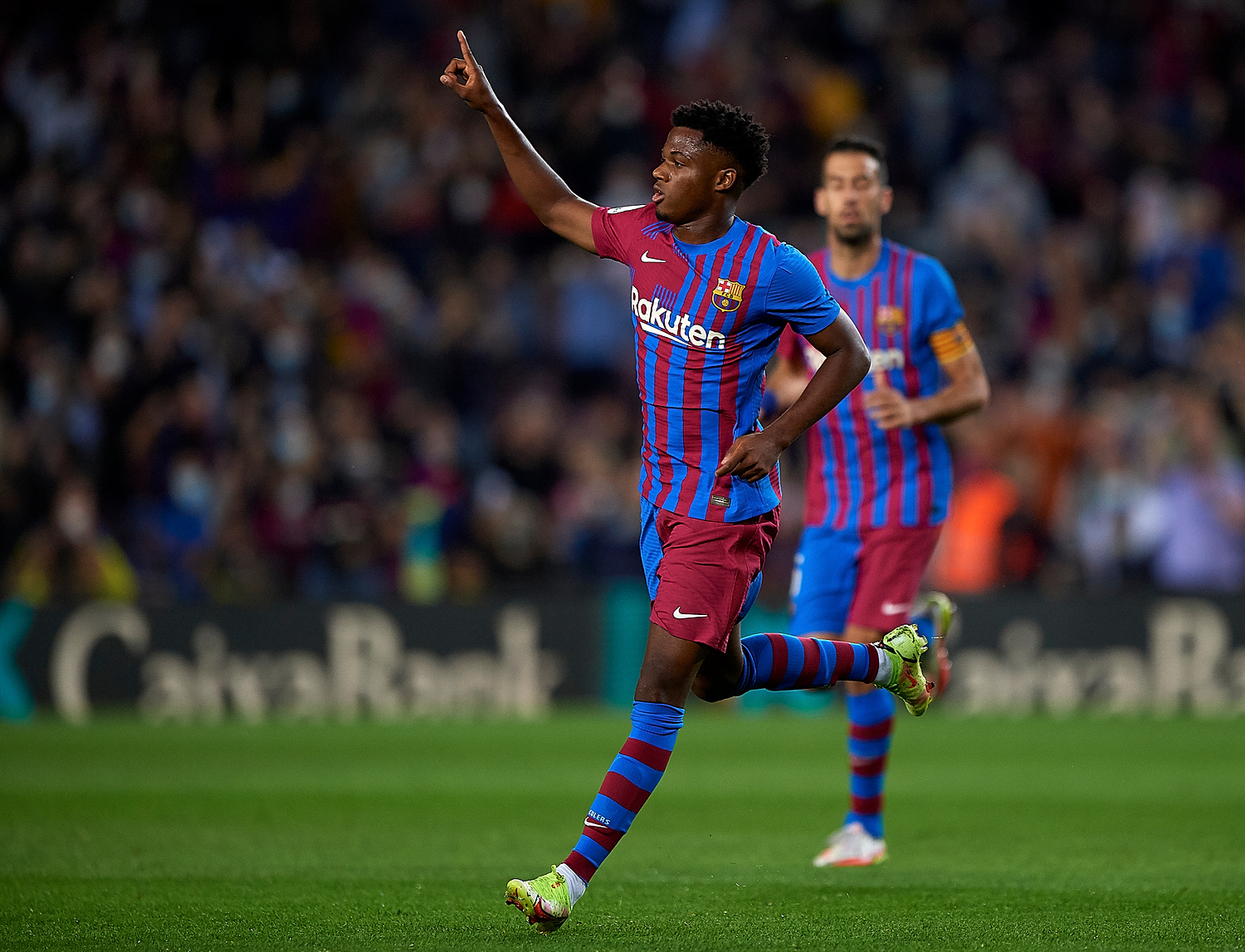 Fatalne wieści dla FC Barcelony. Kluczowy piłkarz z kolejną kontuzją tuż po powrocie na boisko