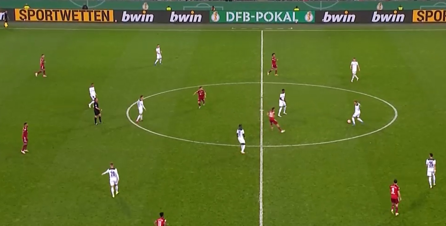 Szokująca klęska Bayernu Monachium w Pucharze Niemiec. Lewandowski i spółka zostali upokorzeni