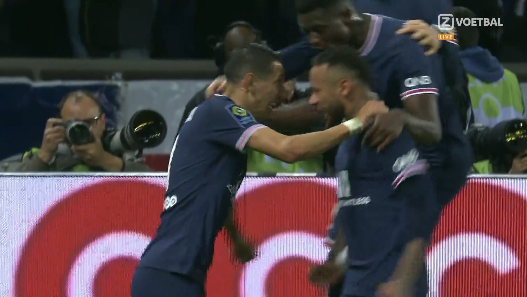 Piłkarze PSG wygrali z mistrzami Francji! Koszmarny występ Leo Messiego [WIDEO]