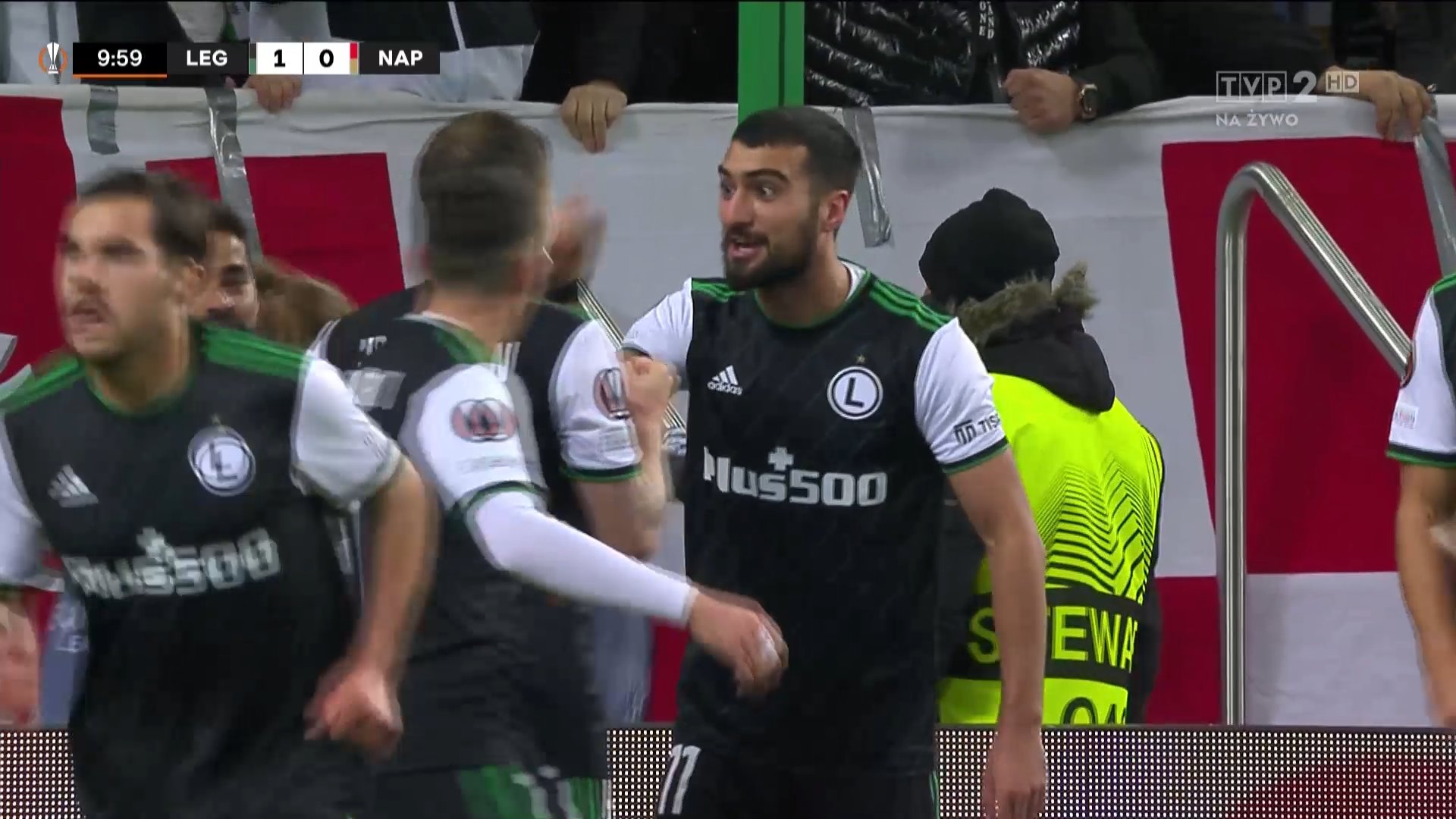 Tak Mahir Emreli zdobył gola przeciwko Napoli! Znakomita akcja Legii Warszawa. "Absolutne cudeńko" [WIDEO]