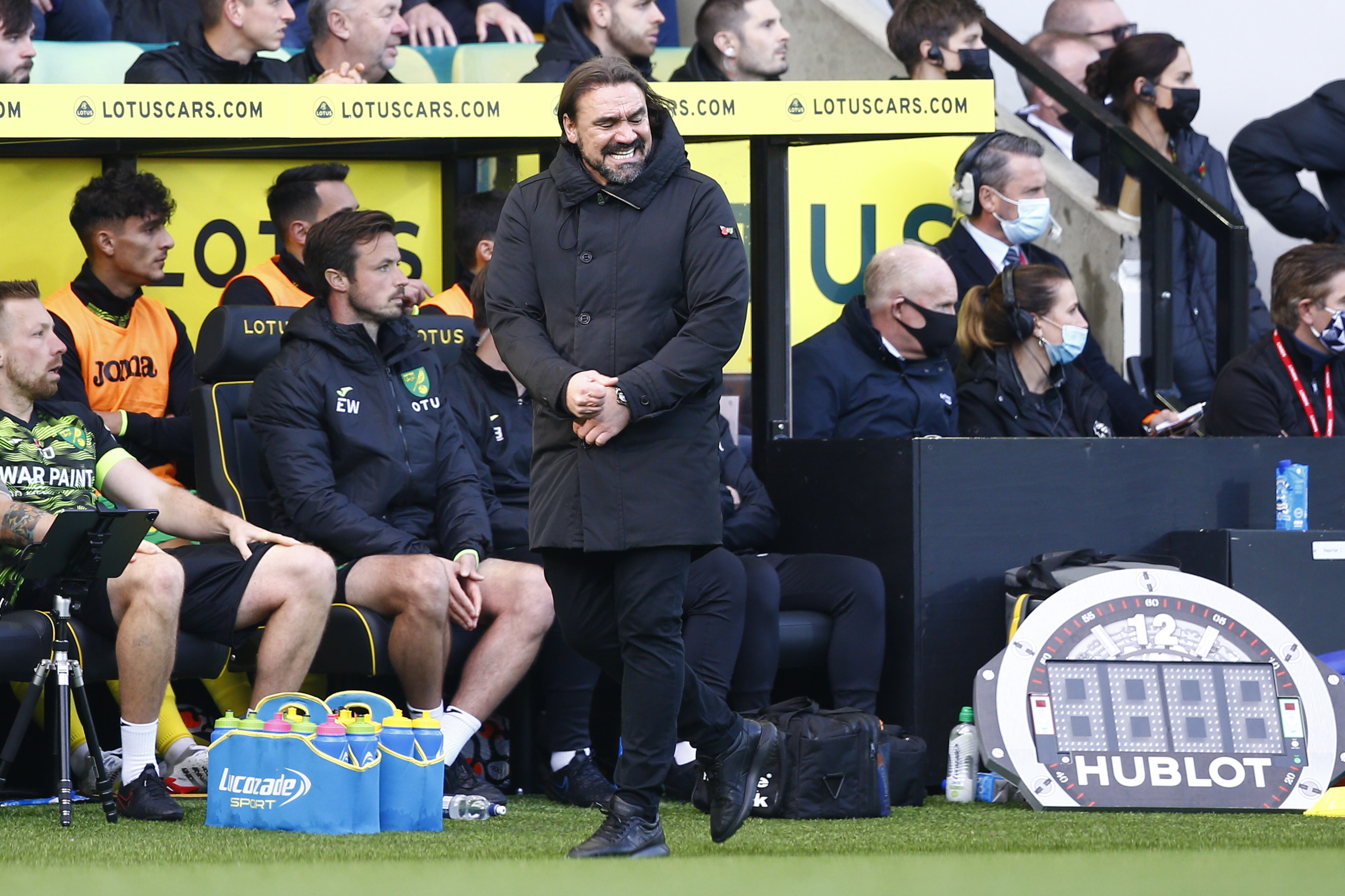 Awans jak pocałunek śmierci. Dostali się do Premier League i już chcą zwolnić trenera
