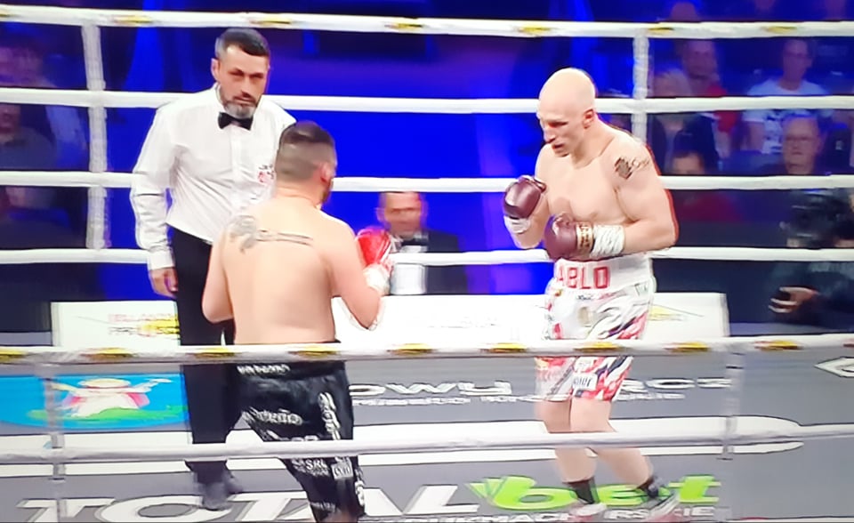 Zwycięstwo Krzysztofa "Diabło" Włodarczyka. Doświadczony pięściarz nie dał szans rywalowi