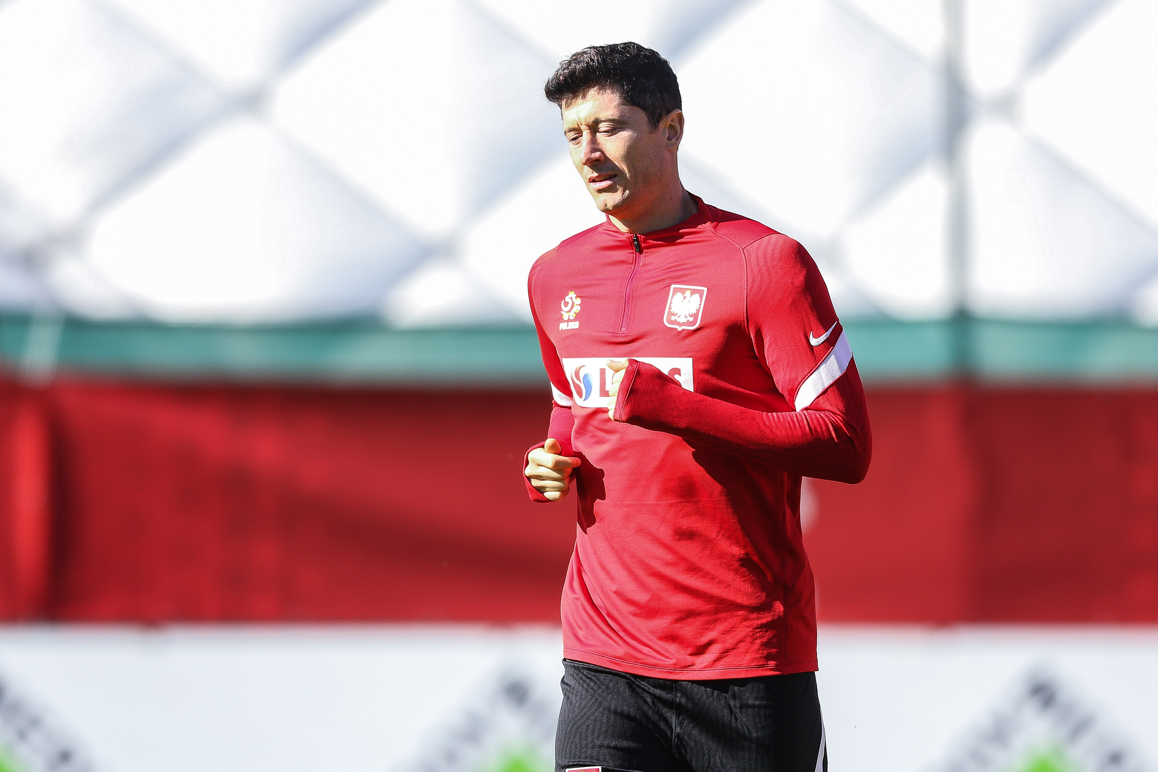 Dlaczego Robert Lewandowski nie zagrał z Węgrami? Antoni Piechniczek przedstawił swoją teorię