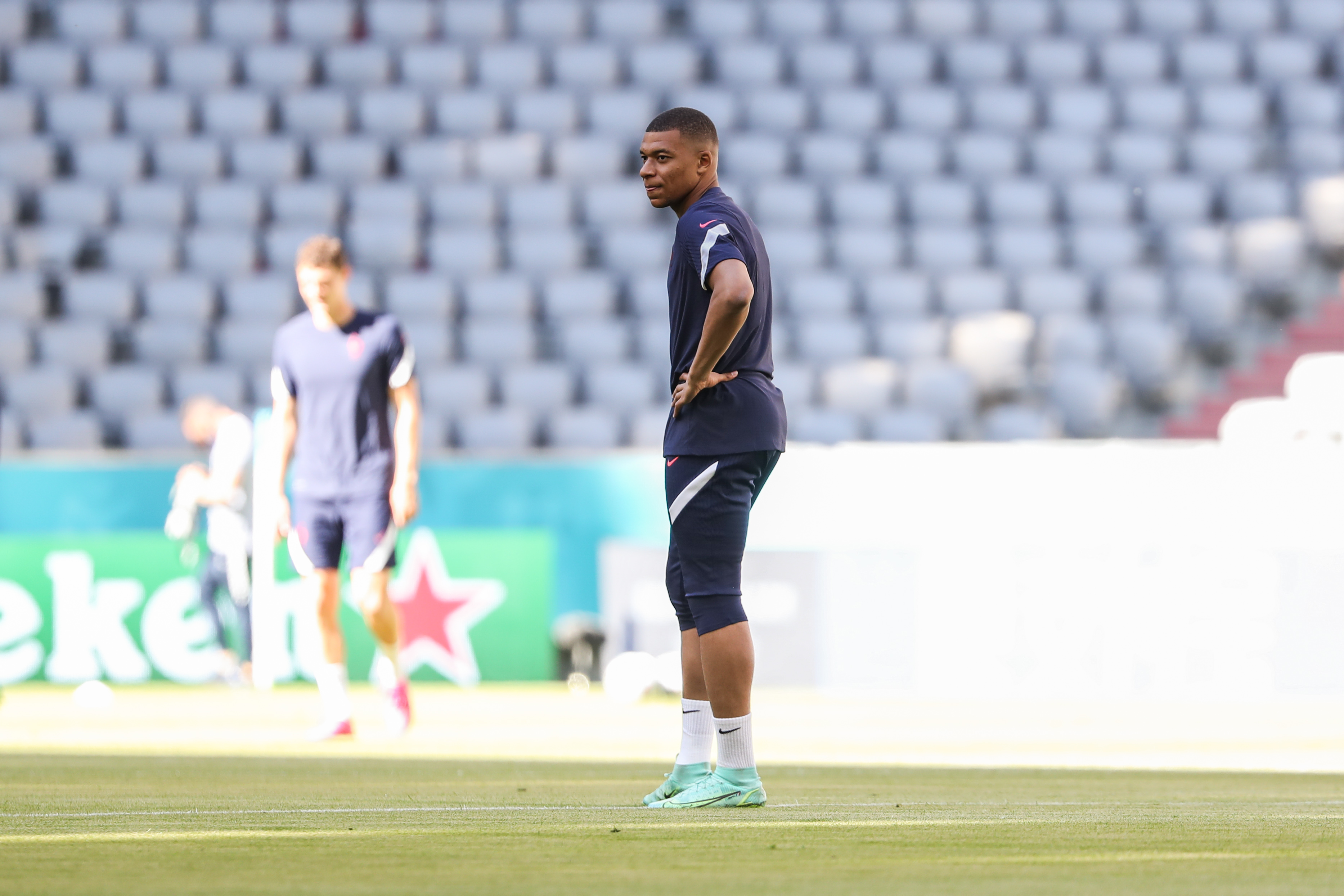 Kylian Mbappe zachwycił swoją postawą. "Unosi się w zupełnie innej galaktyce. Kroczy śladami największych"