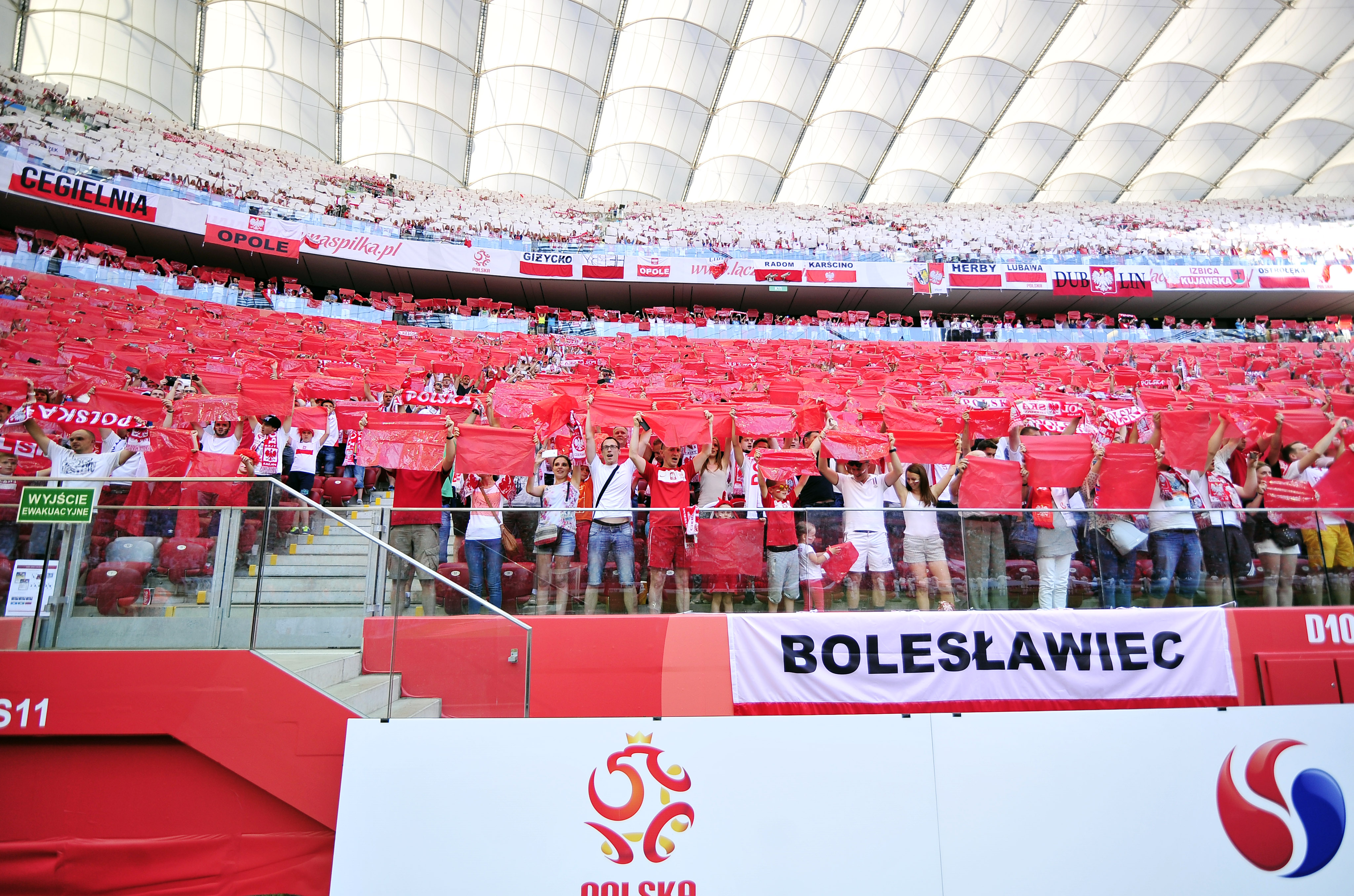 Polscy kibice rozczarowani absencją Roberta Lewandowskiego. "To jest niepoważne"