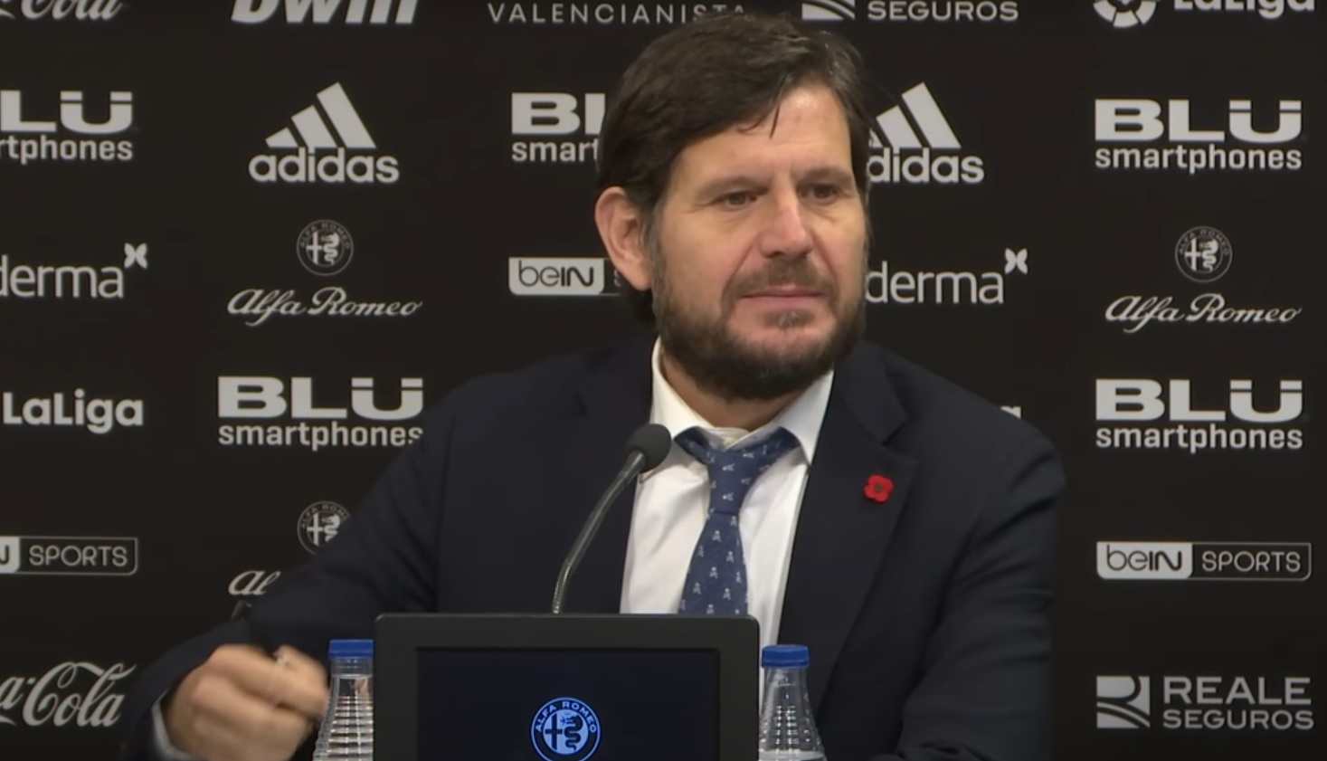 Dyrektor sportowy FC Barcelony szczerze o transferze Azpilicuety. "Wszystko było już dogadane"