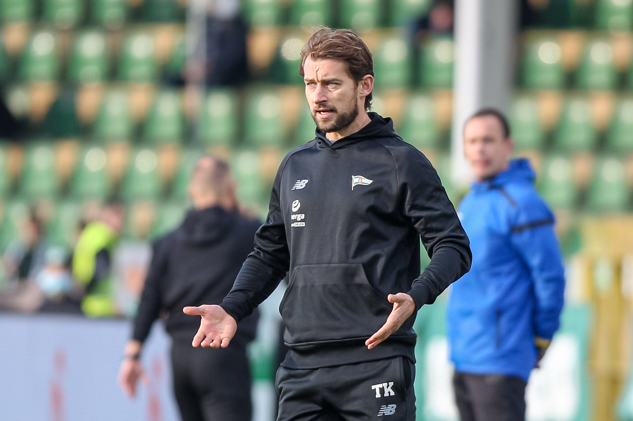 Wzmocnień nie ma, ale Lechia Gdańsk wciąż oddaje piłkarzy. Napastnik o krok od ligowego rywala
