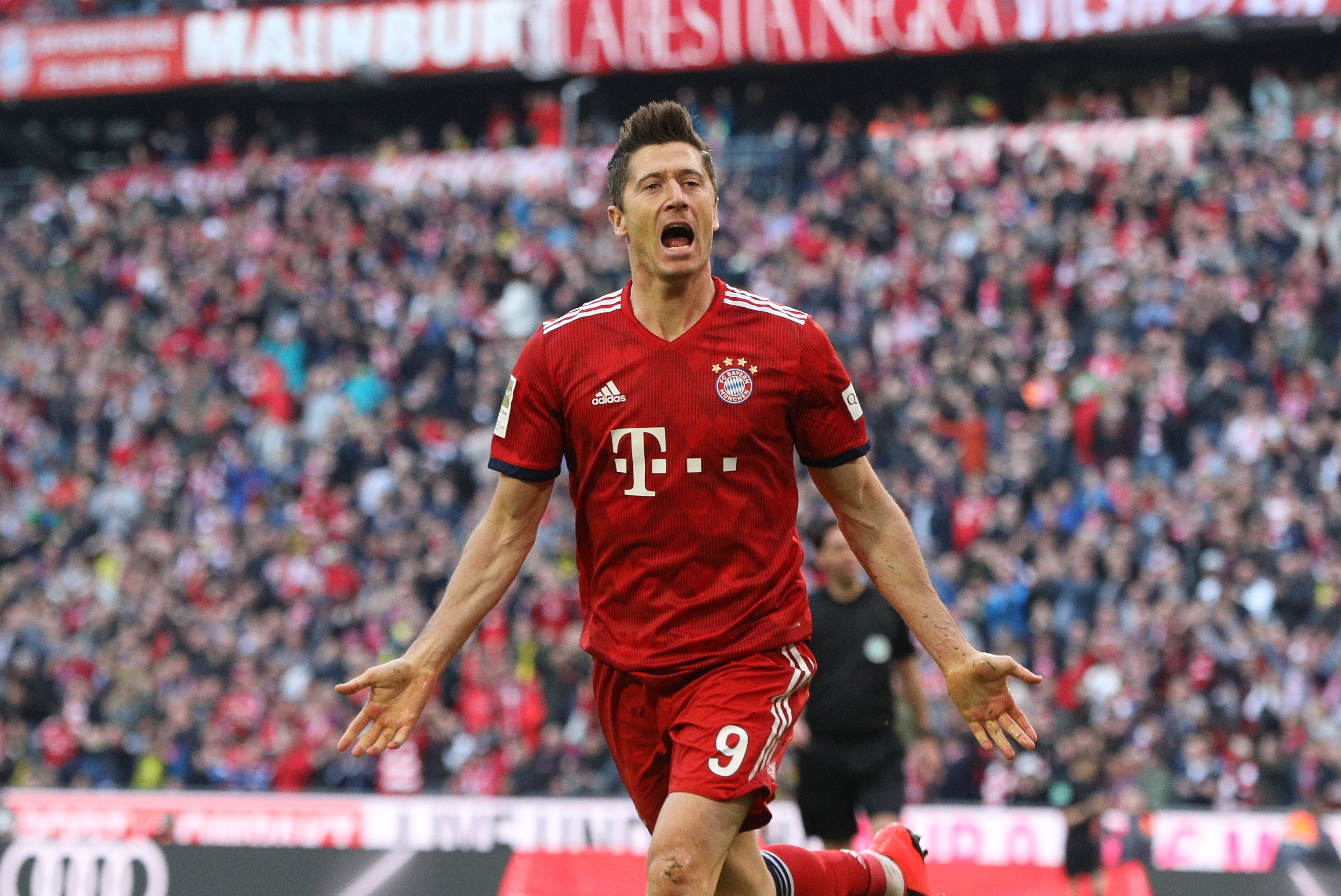 Znany portal wybrał jedenastkę rundy jesiennej. Robert Lewandowski i jeszcze trzech innych napastników