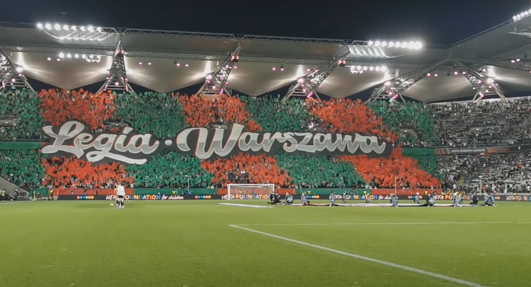 Legia Warszawa ukarana przez UEFA. Oto konsekwencje zachowania kibiców podczas meczu Ligi Europy