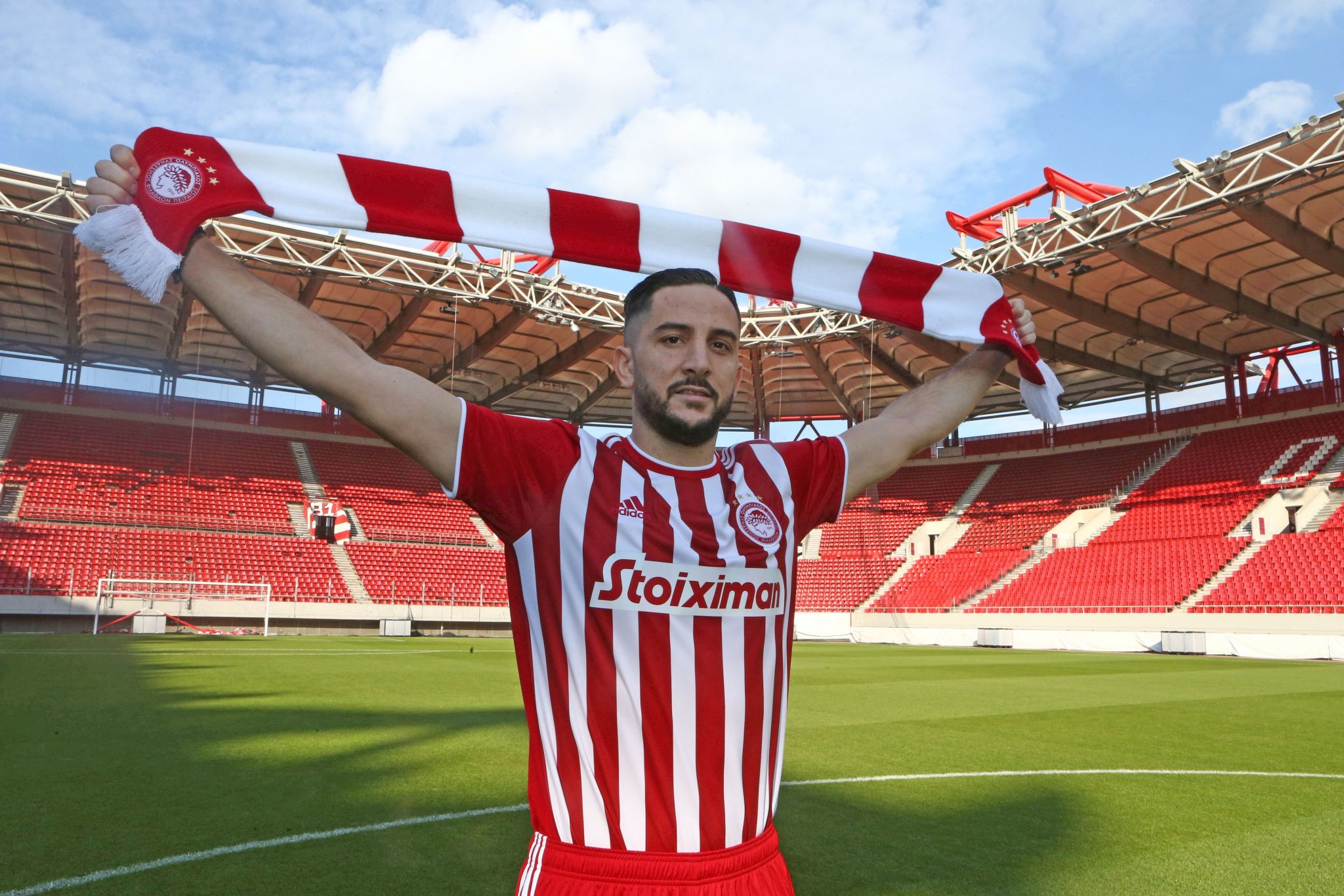 Obrońca Napoli zmienia barwy klubowe. Jest oficjalne potwierdzenie transferu