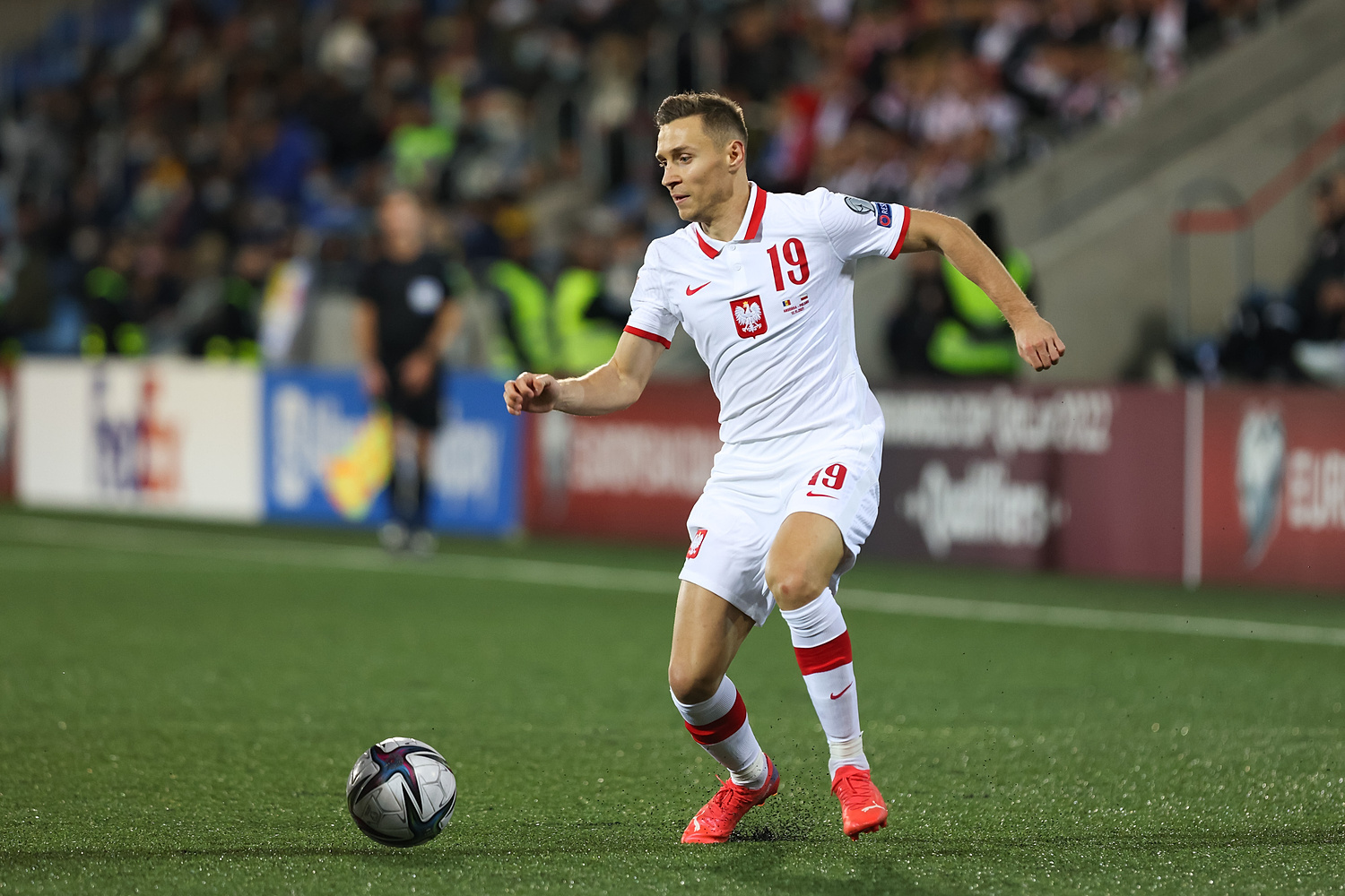 Przemysław Frankowski wyróżniony przez słynny dziennik. Teraz mogą mu pomóc kibice. "Jedna z rewelacji"