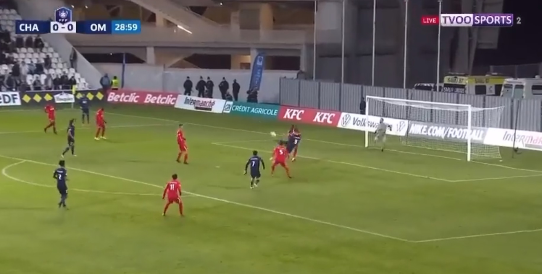 Arkadiusz Milik znów trafił w Pucharze Francji! Polak ładnie uderzył z powietrza [WIDEO]