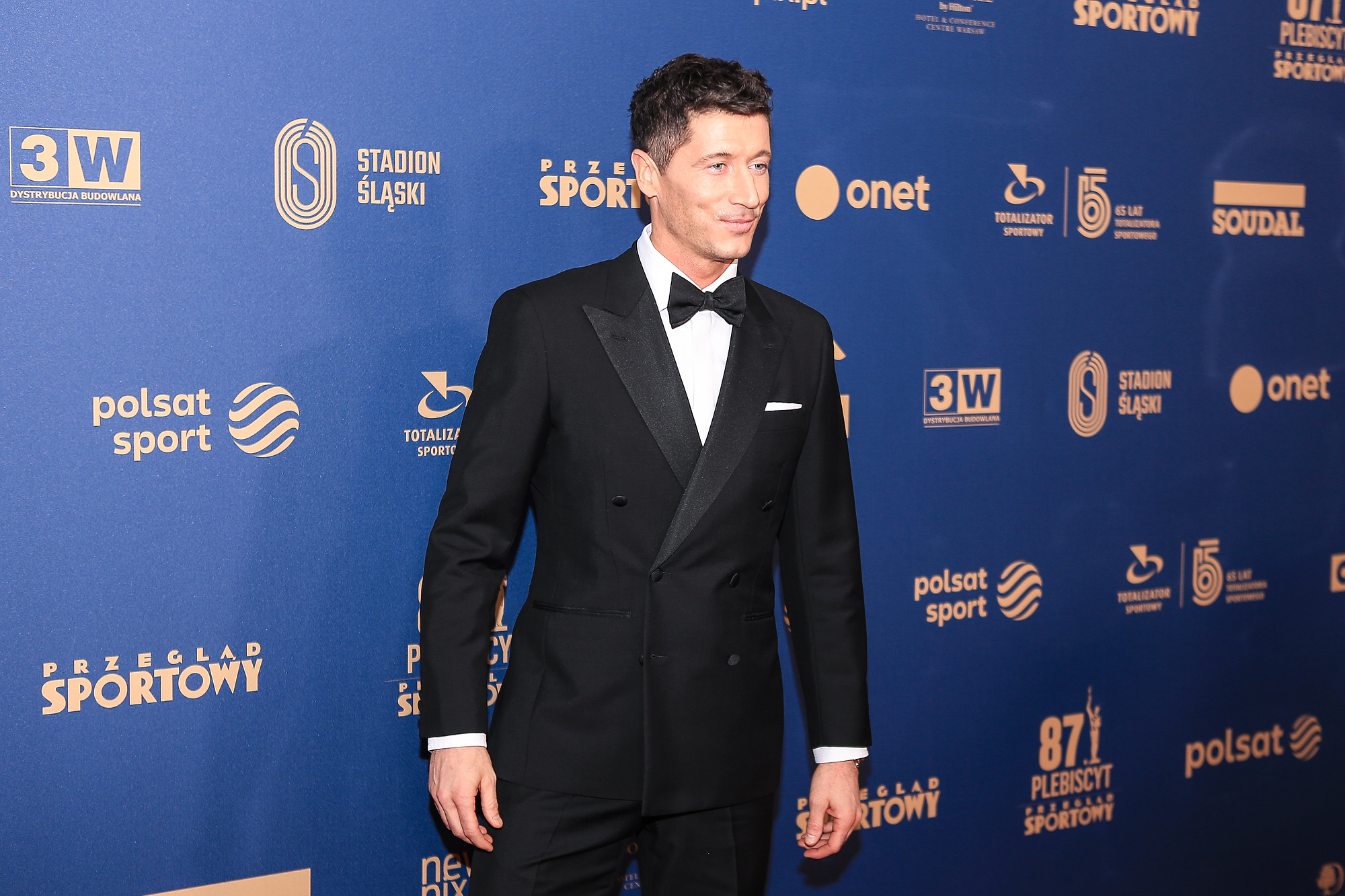 Robert Lewandowski wylicytował olimpijskie złoto. Snajper Bayernu zapłacił wielkie pieniądze [AKTUALIZACJA]