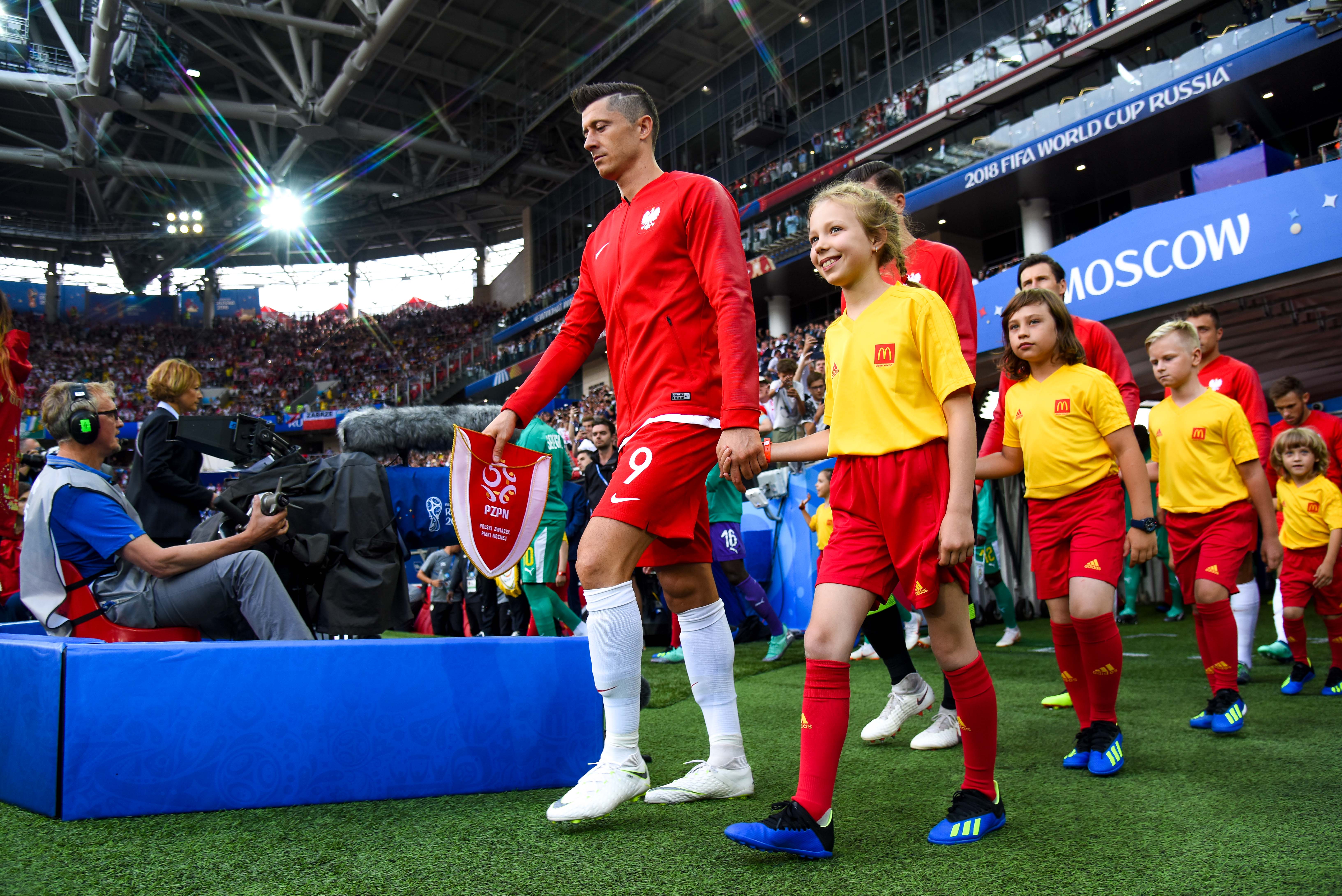 Mama Roberta Lewandowskiego opowiedziała o jego trudnym momencie. "Widziałam łzy w oczach"