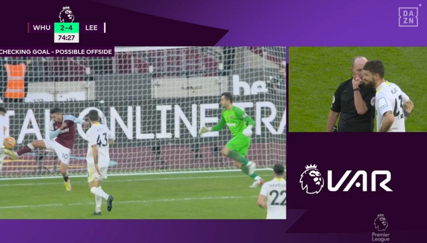 Pech Klicha w "polskim meczu" Premier League. Anulowany gol pomocnika, Fabiański wpuścił trzy bramki [WIDEO]