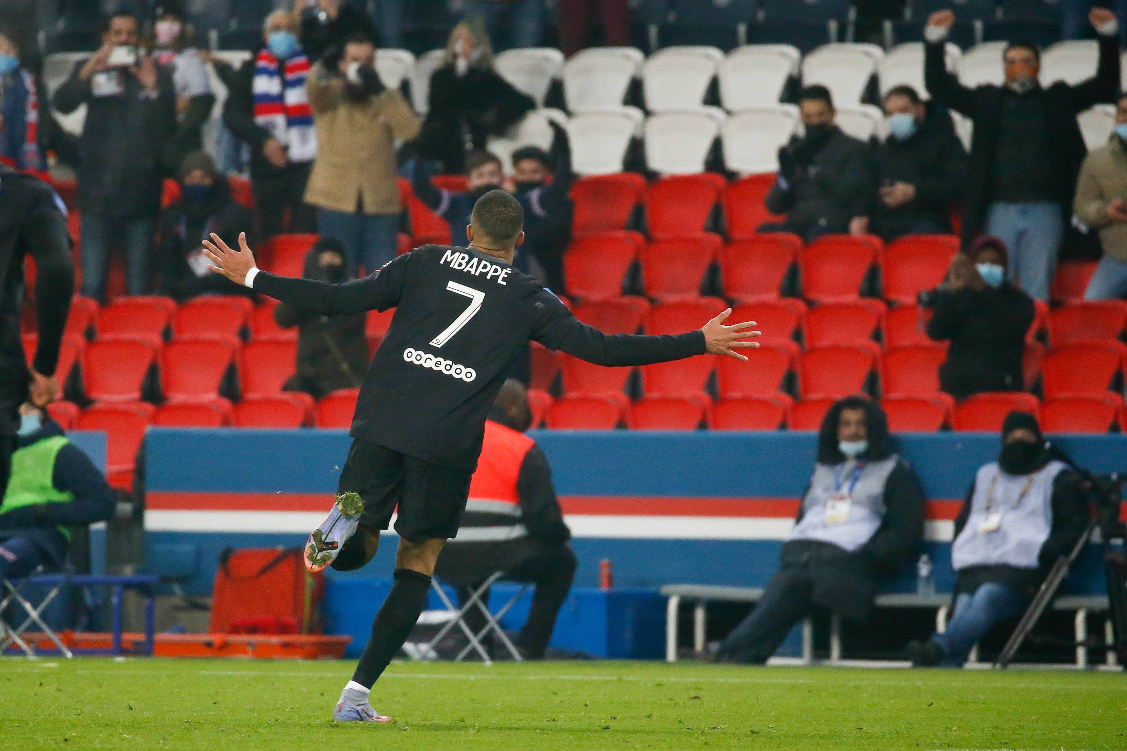 Były piłkarz Realu wątpi w transfer Kyliana Mbappe. "W PSG ma najlepszych zawodników świata"