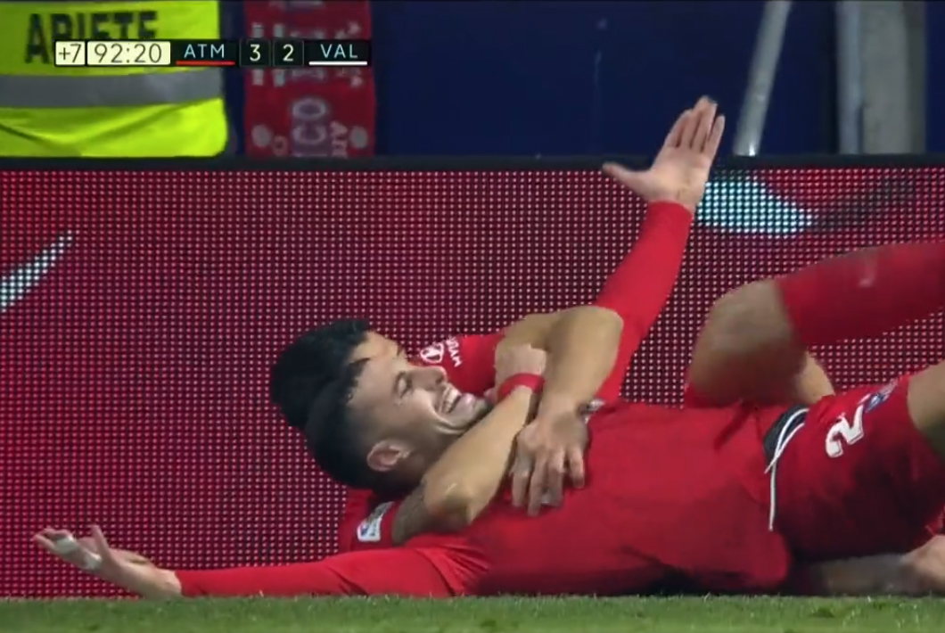 Atletico Madryt uciekło spod topora! Niesamowity pościg mistrzów Hiszpanii [WIDEO]
