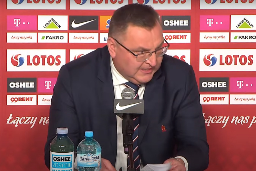 Michniewicz wybuchł na konferencji. "To nadaje się do prokuratury. Pan powinien być oskarżonym!" [WIDEO]
