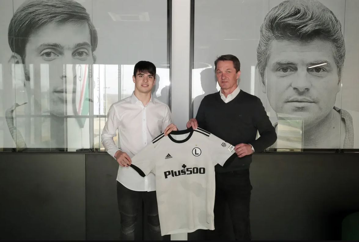Legia Warszawa potwierdziła trzeci zimowy transfer. Utalentowany piłkarz trafił na Łazienkowską